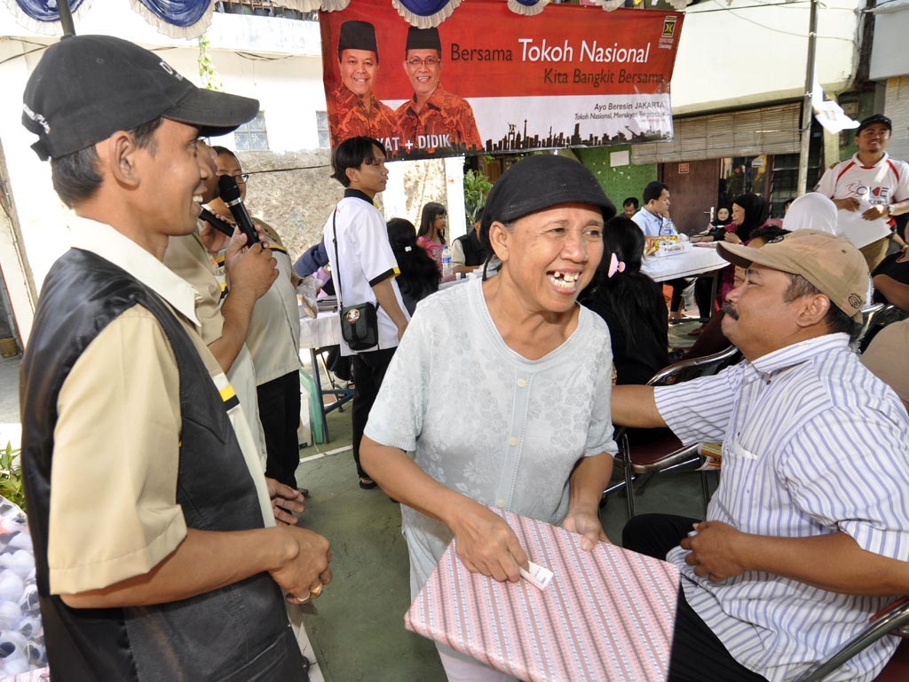 Pelayanan Kesehatan Warga Pegangsaan (foto : Dudi Iskandar)