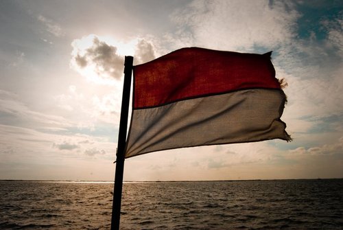 suara jakarta bendera bangsa indonesia merah putih
