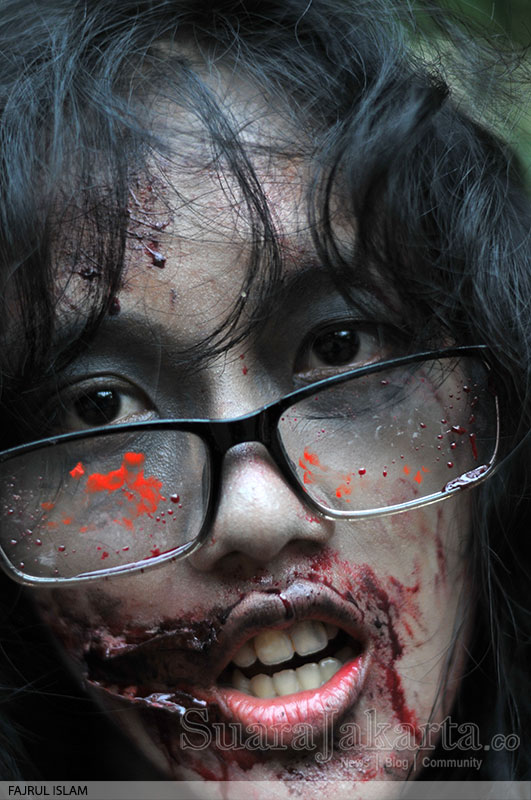 Karakter zombie menyeramkan di Festival Halloween Jakarta. (Foto: Fajrul Islam/SuaraJakarta)