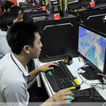 suara-jakarta-indocomtech-2014-pemain-game-gamers