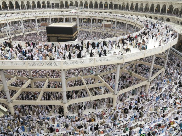 Menabung Emas untuk Haji dan Umroh