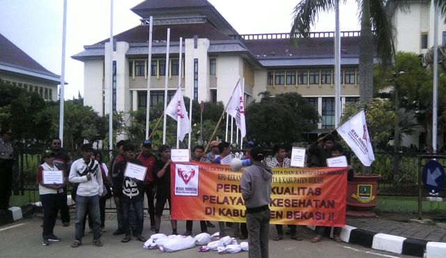 Unjuk Rasa Rekan Indonesia Kab Bekasi suara jakarta