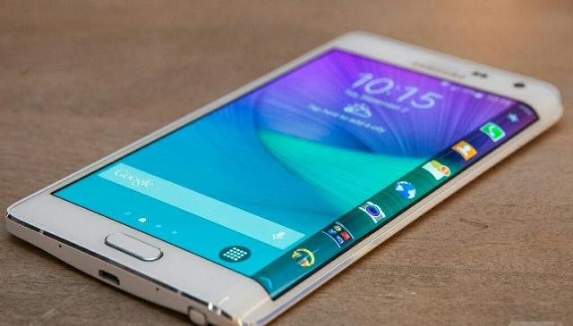 Samsung Galaxy Note Edge. (Foto: androidstandard.com)